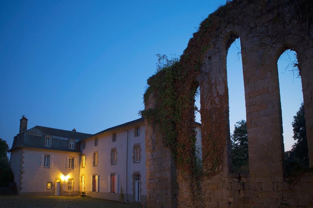 Bed and Breakfast Abbaye Du Palais Thauron Екстер'єр фото