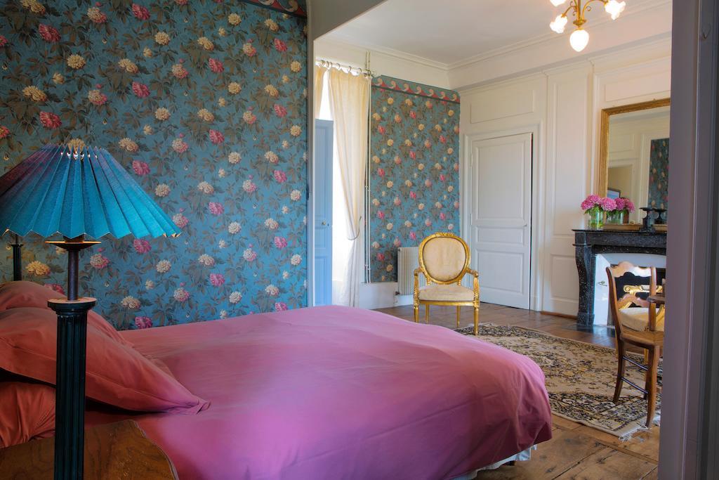 Bed and Breakfast Abbaye Du Palais Thauron Екстер'єр фото