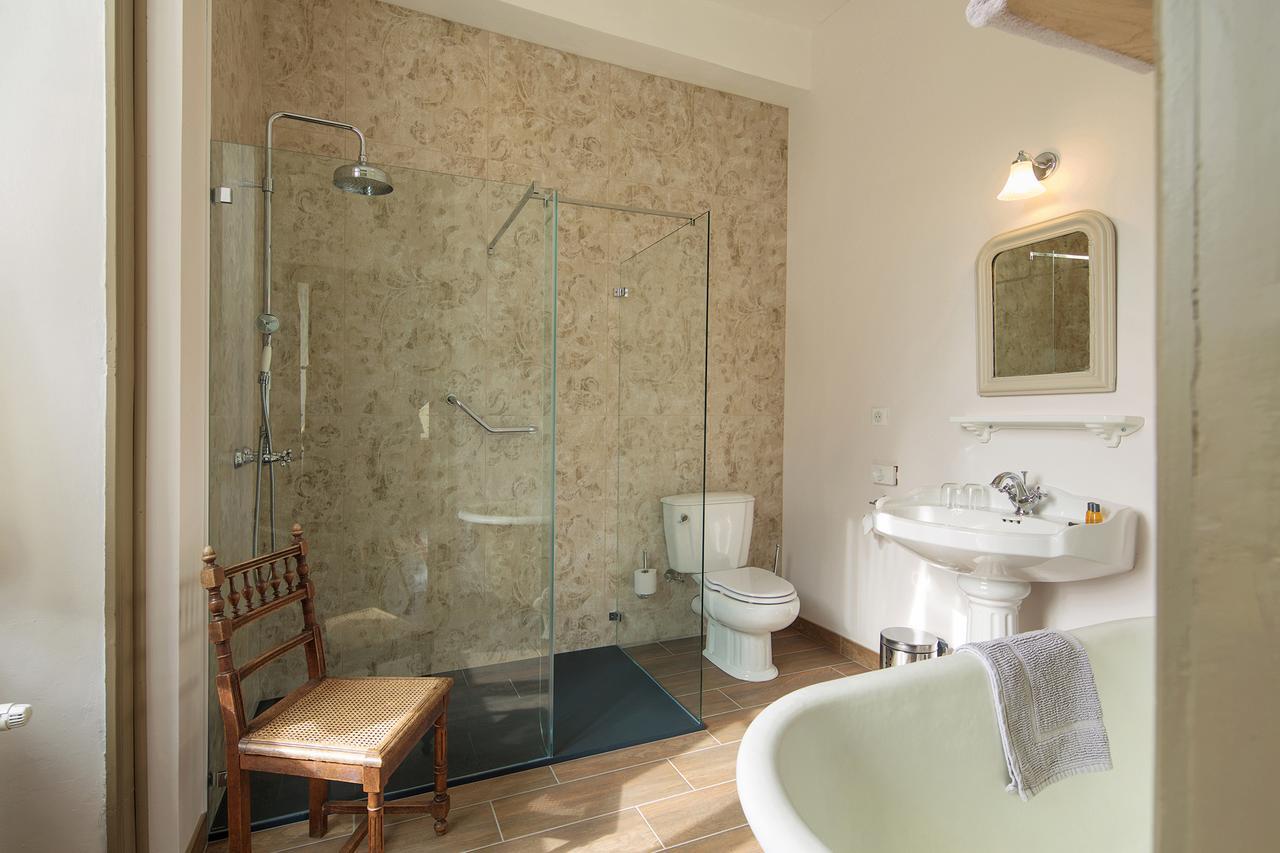Bed and Breakfast Abbaye Du Palais Thauron Екстер'єр фото